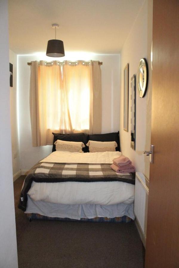 Two Bedroom Apartment, Free Parking, Close To Uclan And Free Wifi Preston  Dış mekan fotoğraf